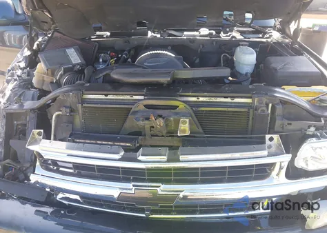 2005 Chevrolet Tahoe Lt z USA, uszkodzony, nr VIN 1GNEC13T15R272124